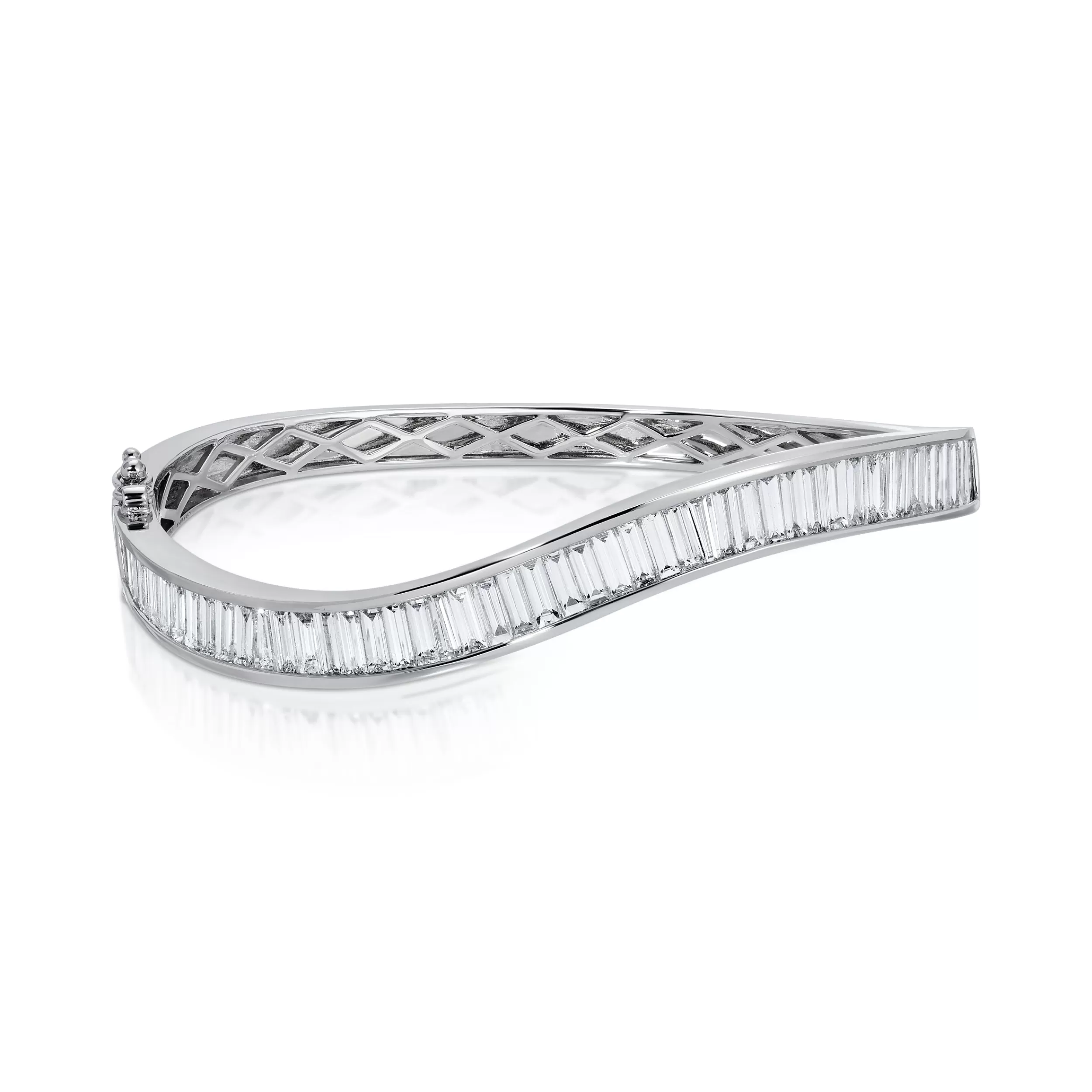 Anita Ko Bangles^BAGUETTE DIAMOND WAVE BANGLE