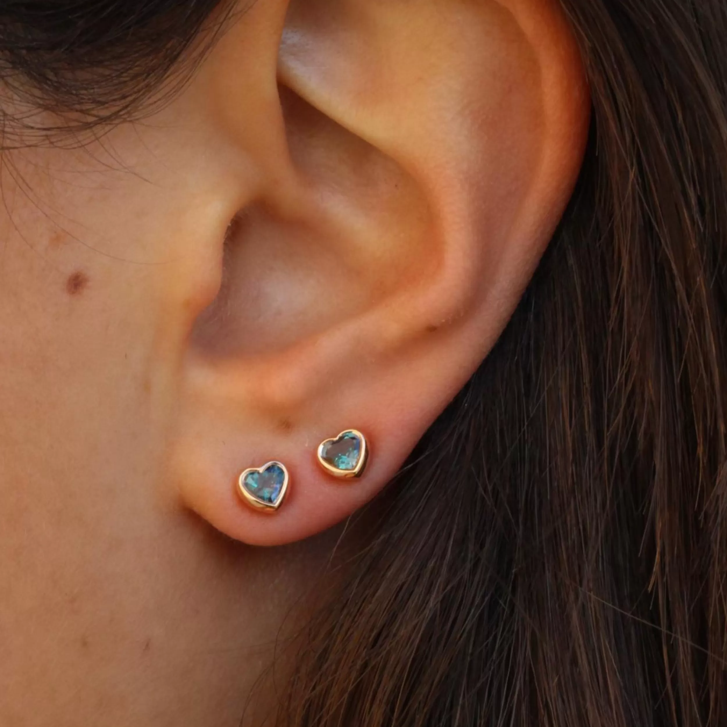 Anita Ko One Of A Kind^BEZELED HEART ALEXANDRITE STUDS