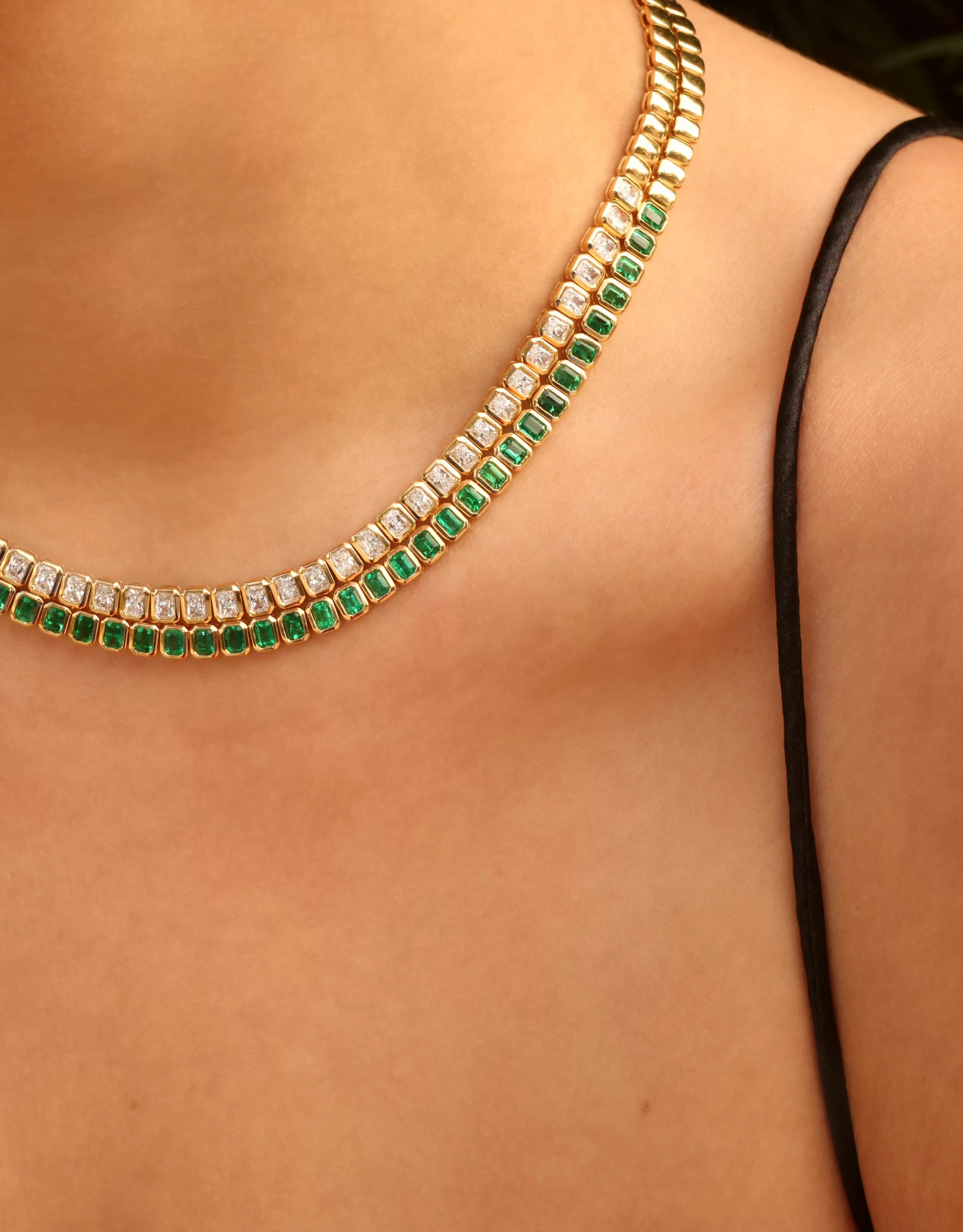 Anita Ko Chokers^EMERALD CUT BEZEL EMERALD CHOKER