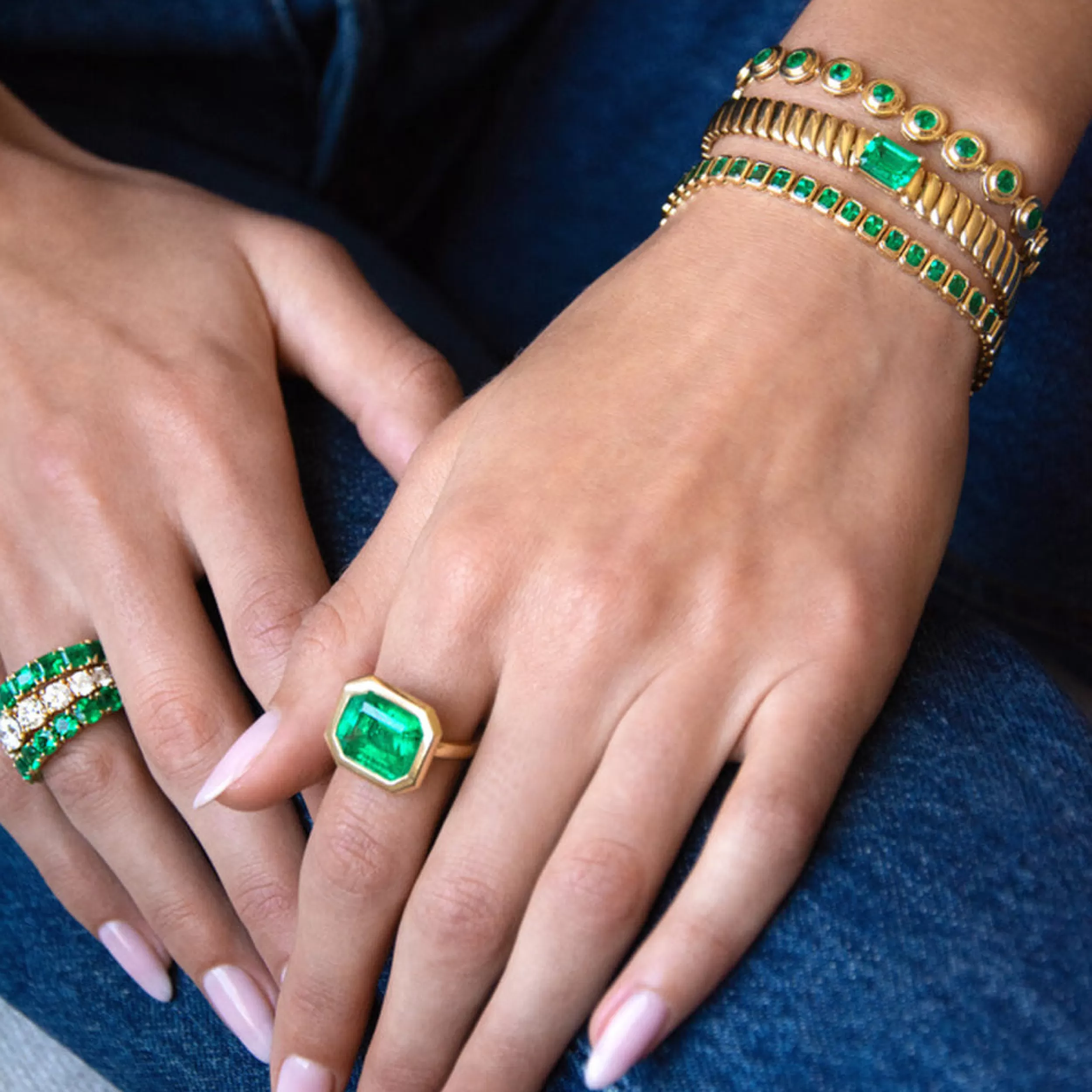 Anita Ko One Of A Kind^OPHELIA ROUND COLOMBIAN EMERALD BRACELET